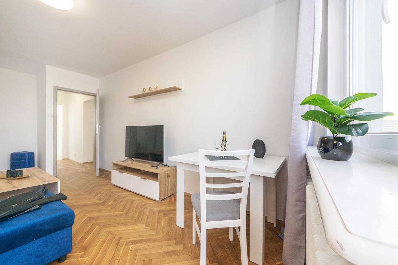 Glow Apartments, Apartament Kolobrzeska Gdańsk Eksteriør bilde